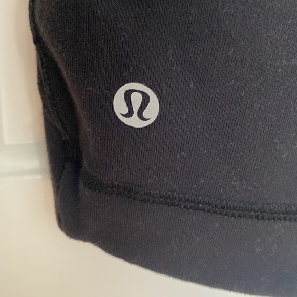 Lululemon Jacket - size 4 - Picture 2 of 3